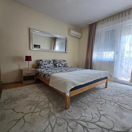 Abrazo Apartman Orasje
